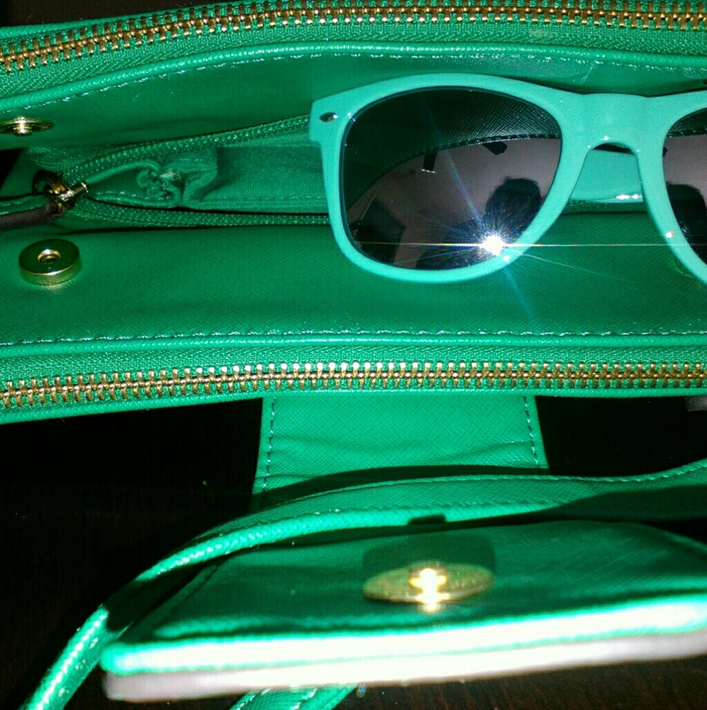 bag and glasses together